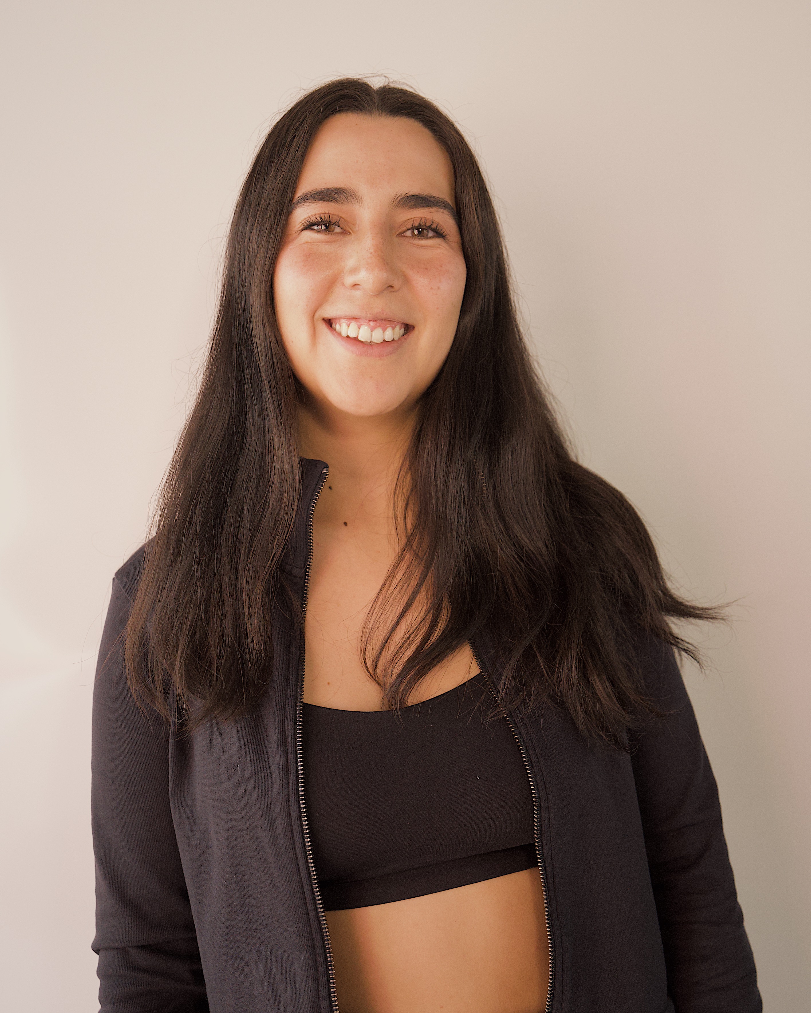 Frida — maestra de yoga